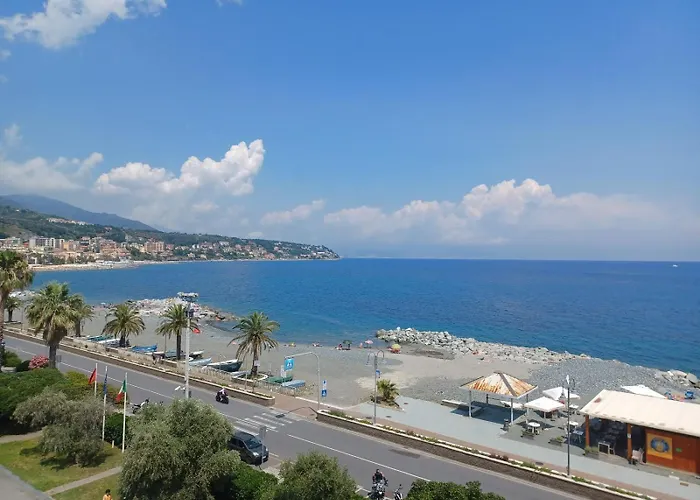 Appartamento Con Terrazza Fronte Mare